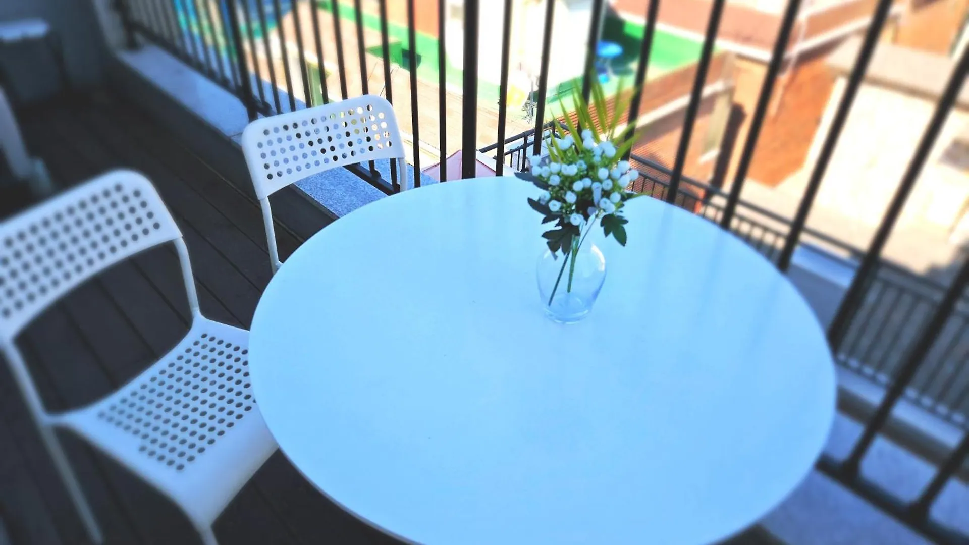 Hongdae Two-Room House With Terrace Seoul South Korea